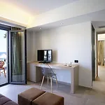 Alas & Hotel 5*