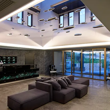 Otel Alas & Elia (Laconia)