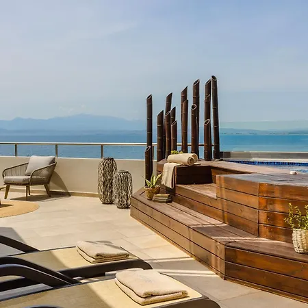 Ξενοδοχείο Alas & 5*